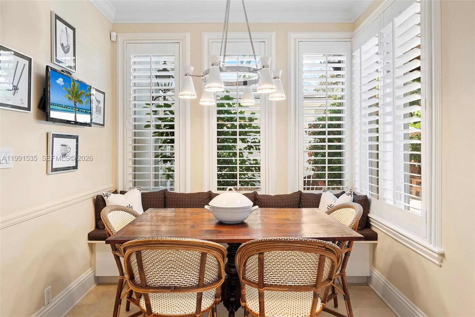 6900 Altamira St Coral Gables, FL 33146