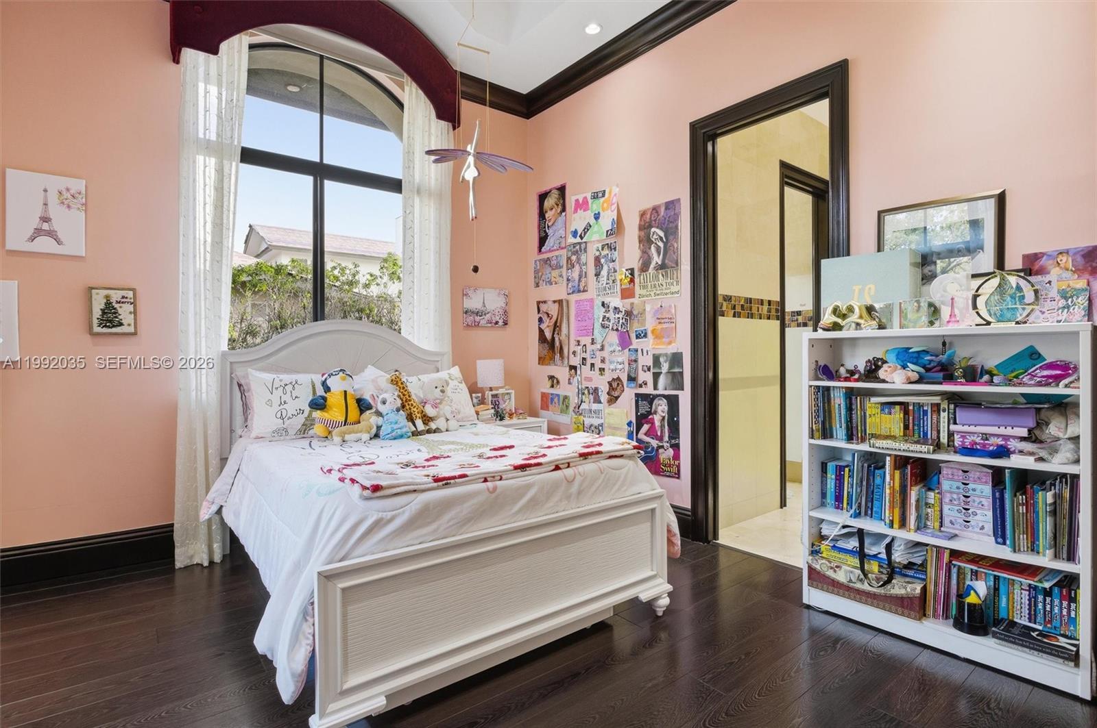 12991 Lerida St Coral Gables, FL 33156