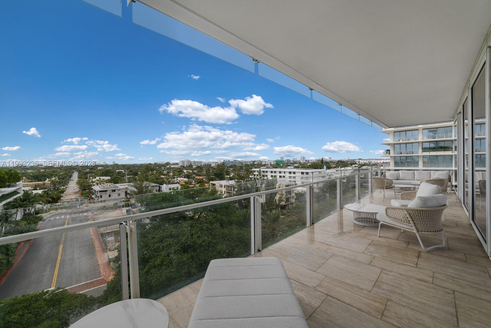 image The Surf Club Four Seasons49