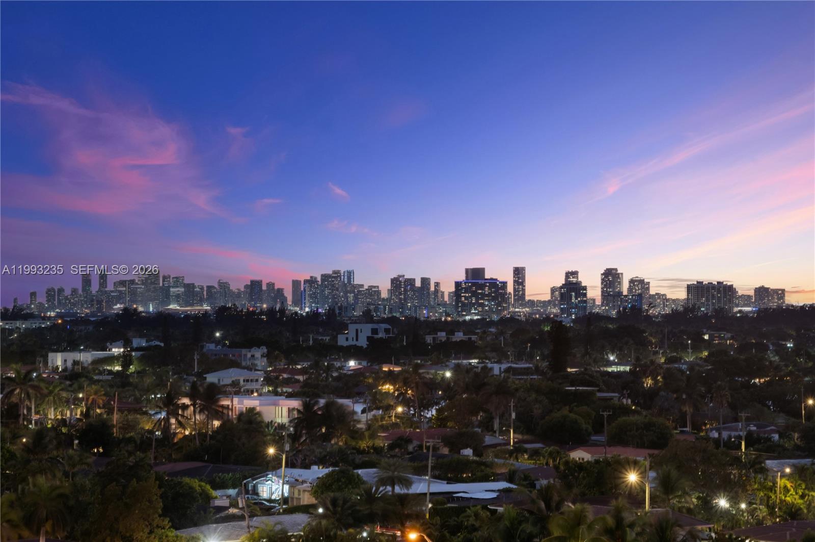 image The Surf Club Four Seasons52