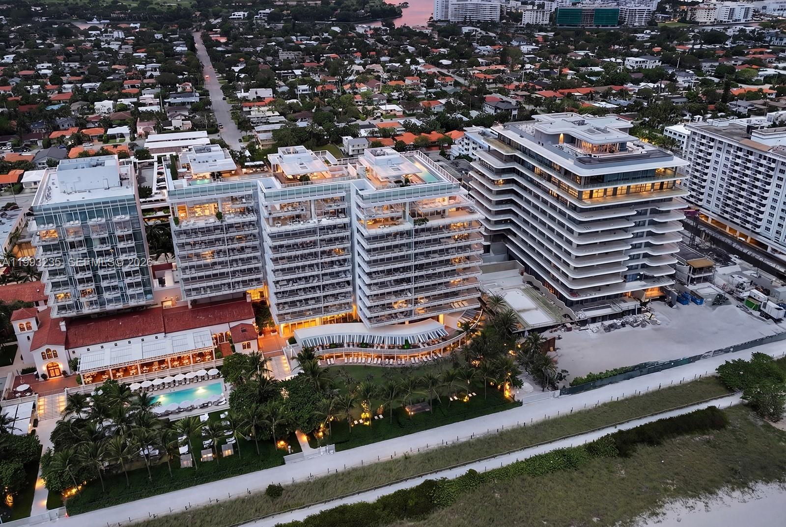 image The Surf Club Four Seasons64