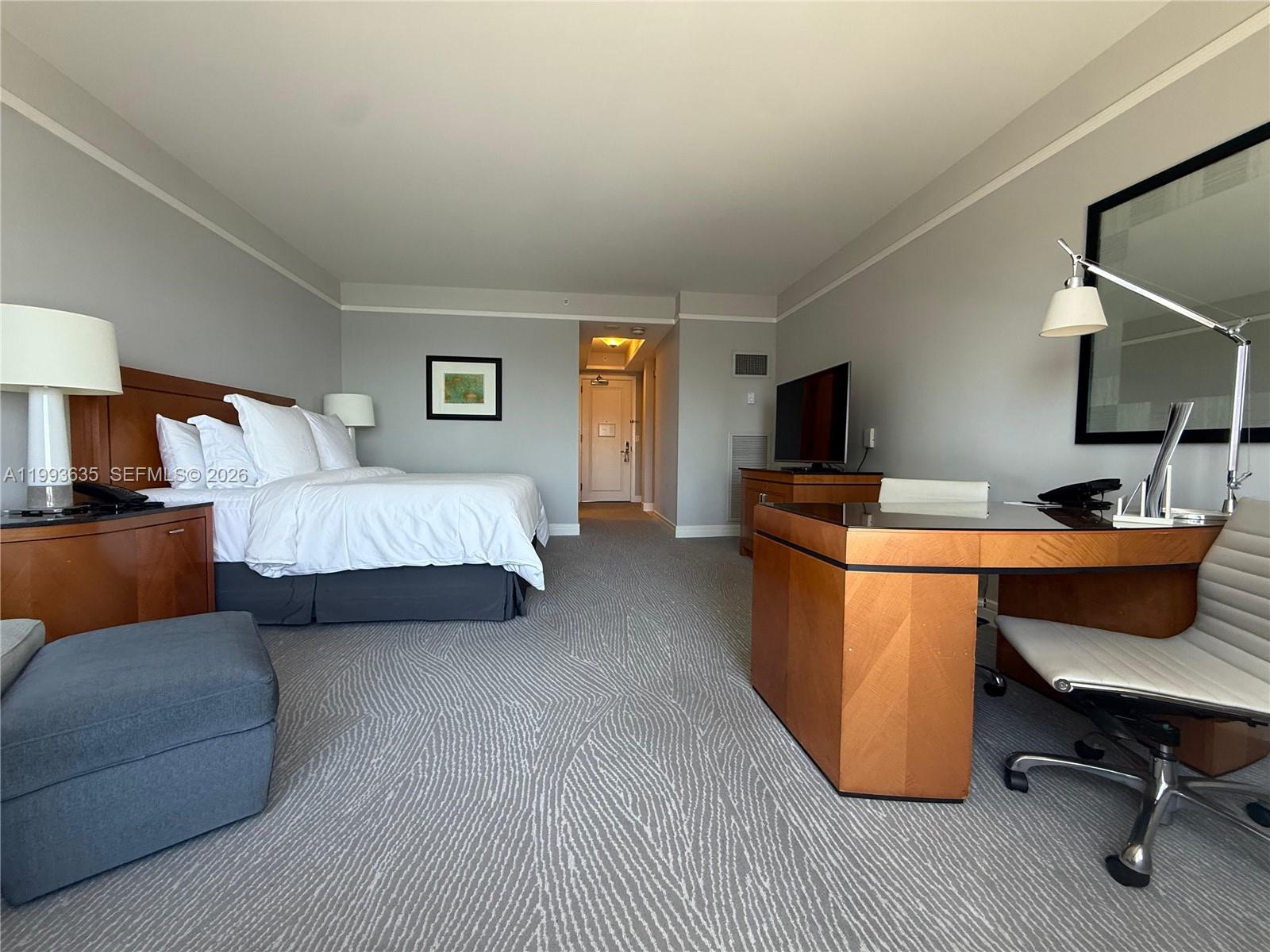 1435 Brickell Ave #3305 Miami, FL 33131