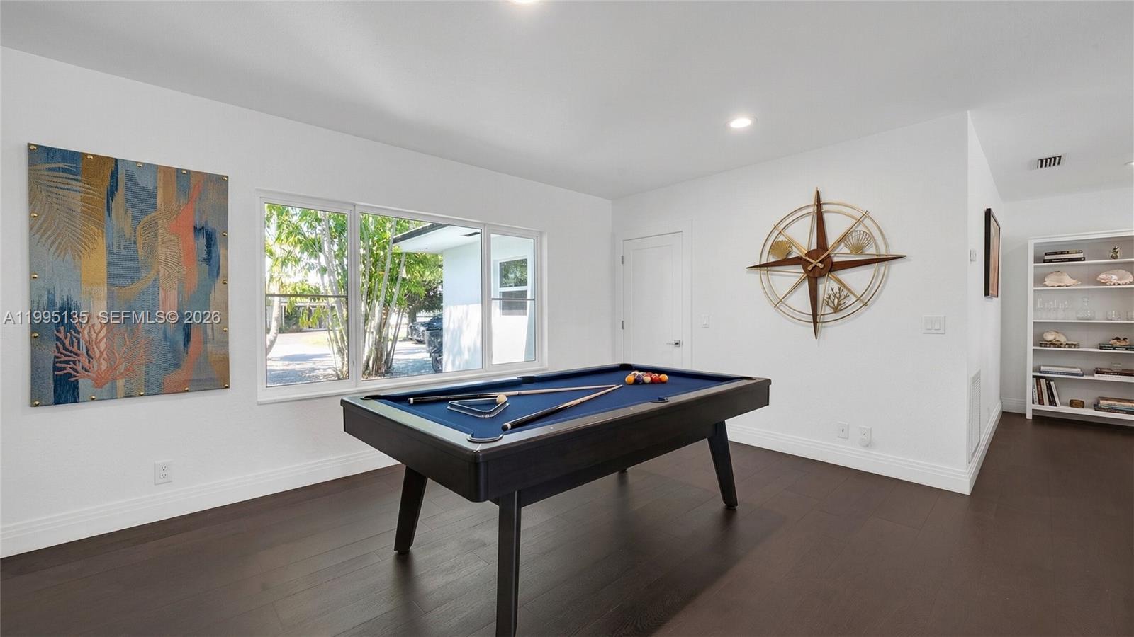 1895 NE 118th Rd North Miami, FL 33181