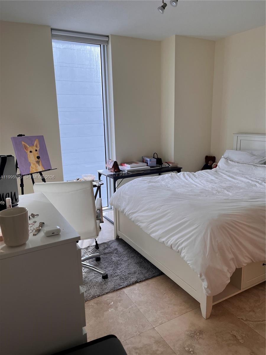 image Latitude on the River12