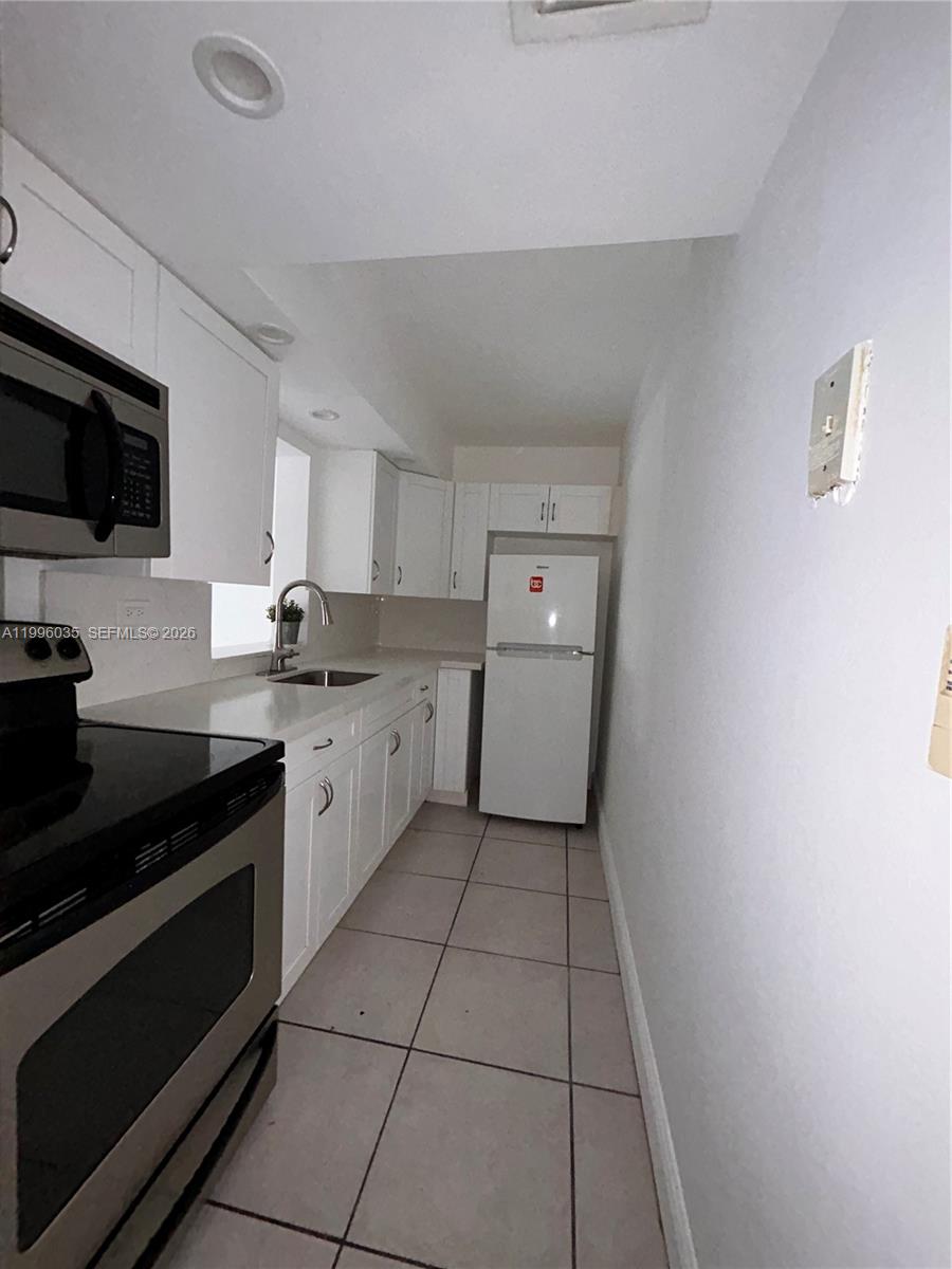 1720 NW N Riv Dr #203