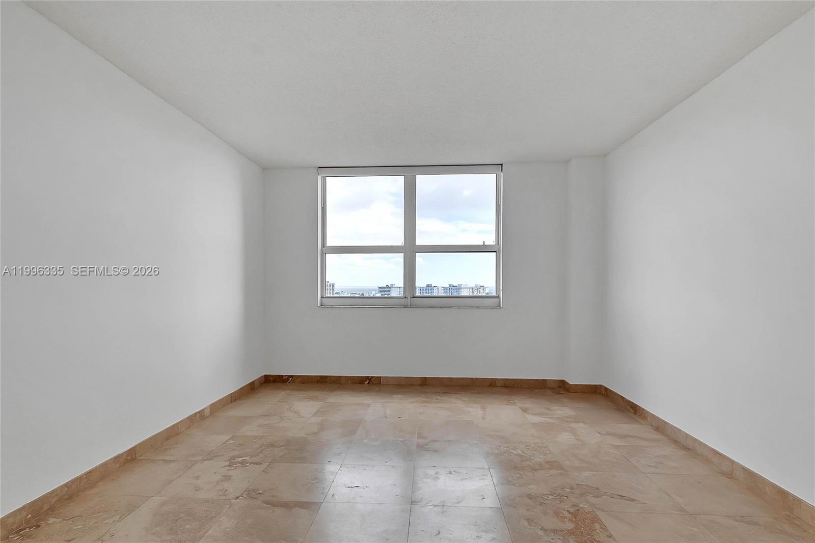 90 Alton Rd #1409 Miami Beach, FL 33139