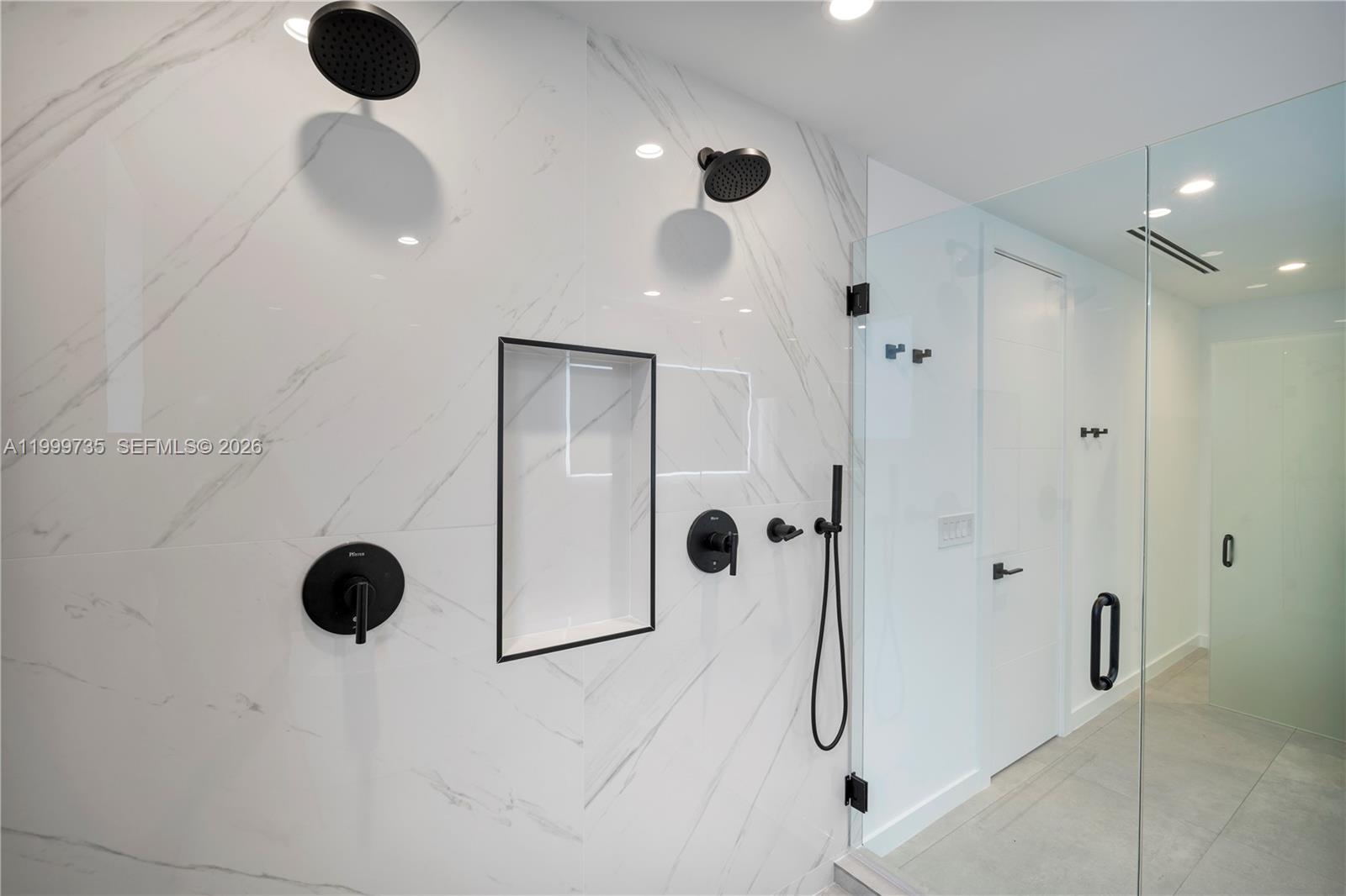 2960 W Trade Ave Coconut Grove, FL 33133