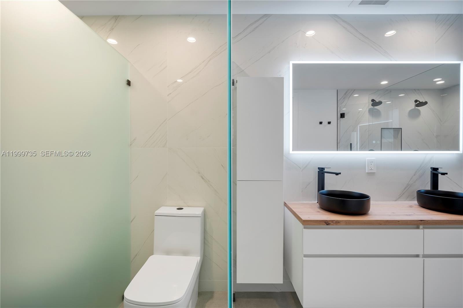 2960 W Trade Ave Coconut Grove, FL 33133