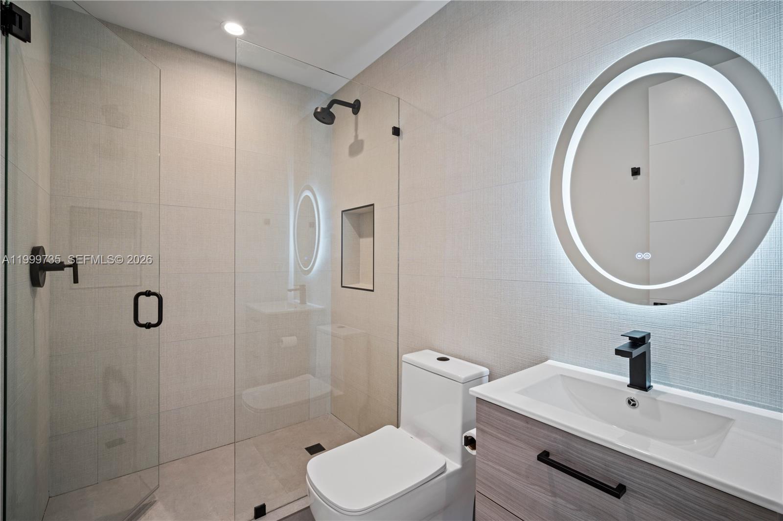 2960 W Trade Ave Coconut Grove, FL 33133