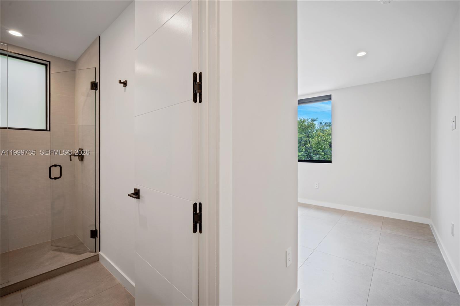 2960 W Trade Ave Coconut Grove, FL 33133