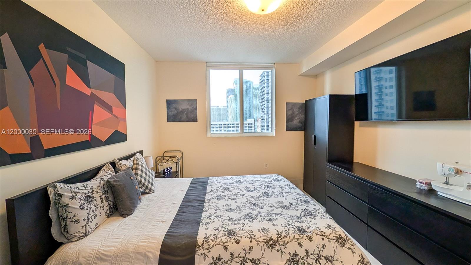 601 NE 23rd St #1605 Miami, FL 33137