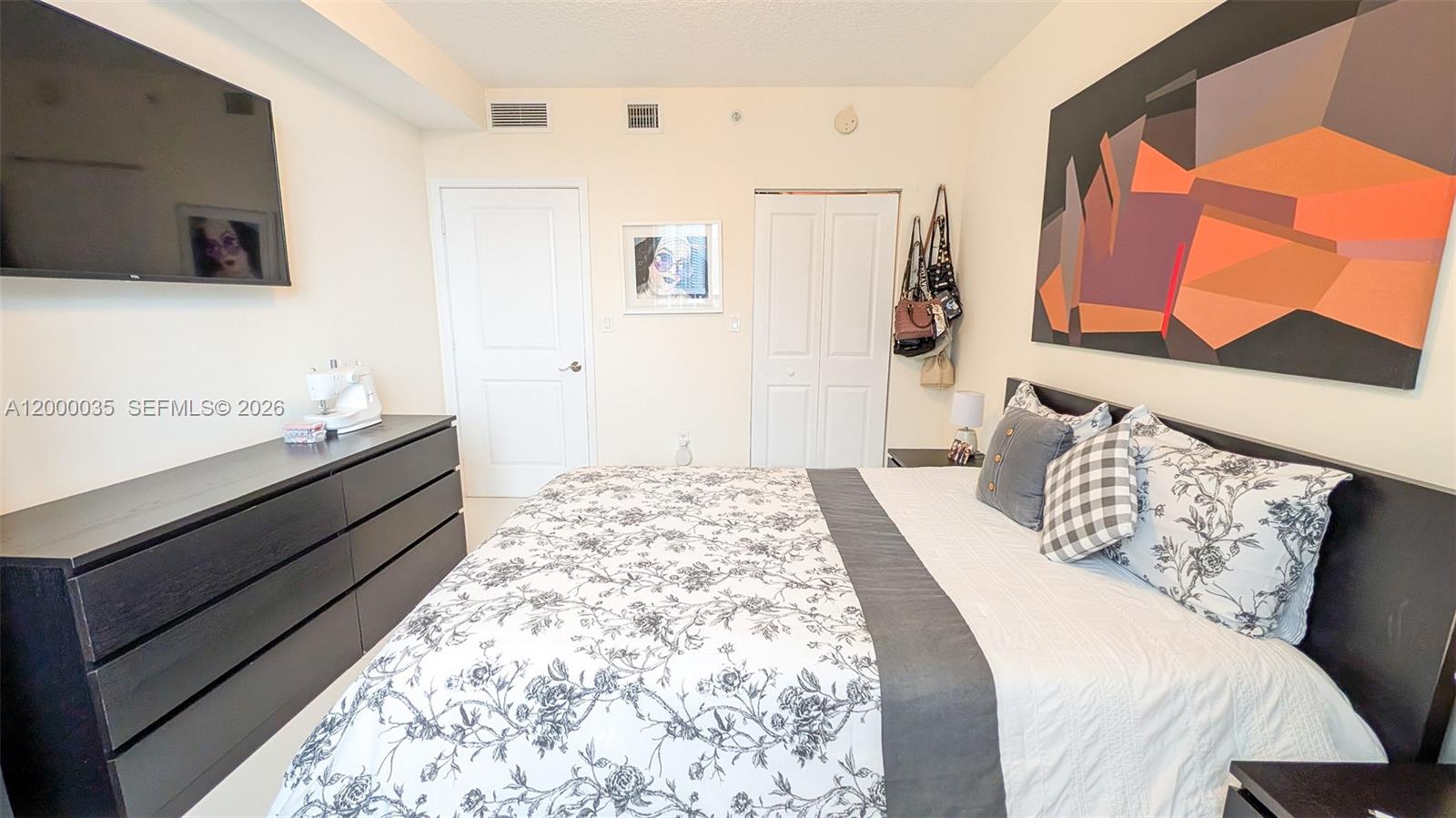 601 NE 23rd St #1605 Miami, FL 33137