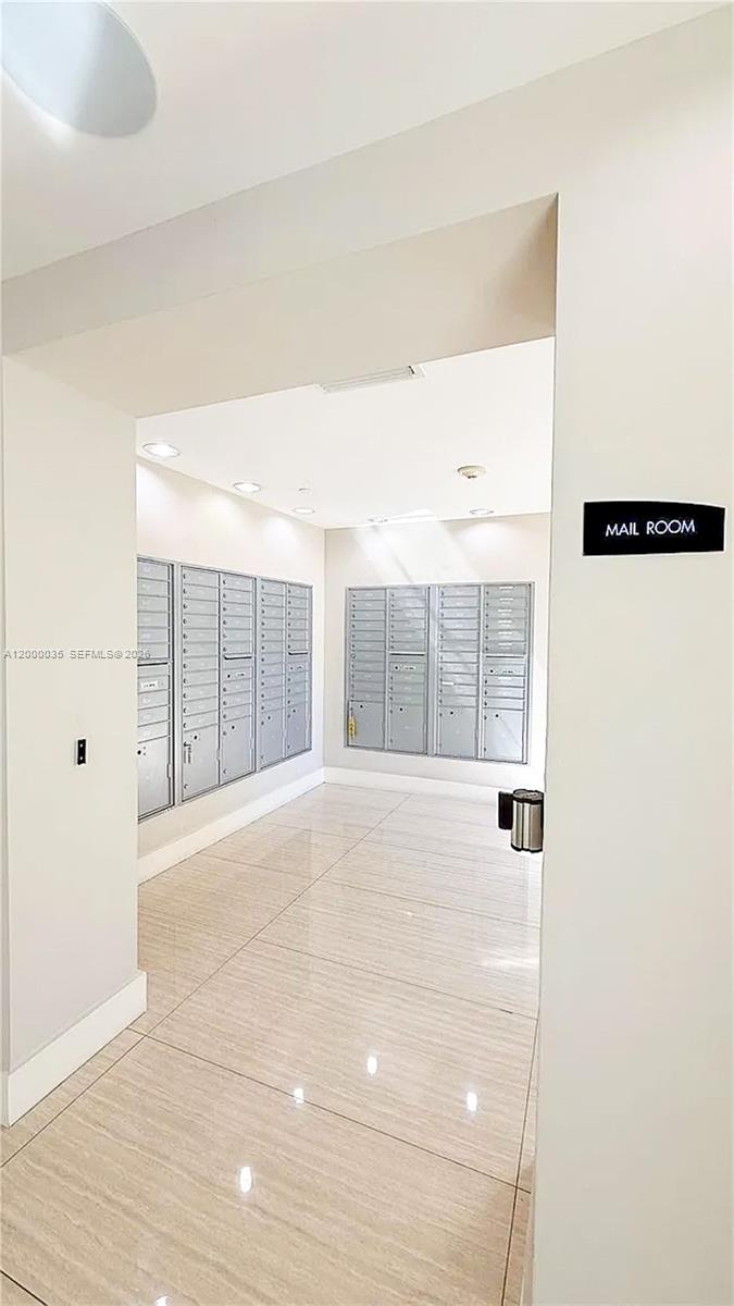 601 NE 23rd St #1605 Miami, FL 33137