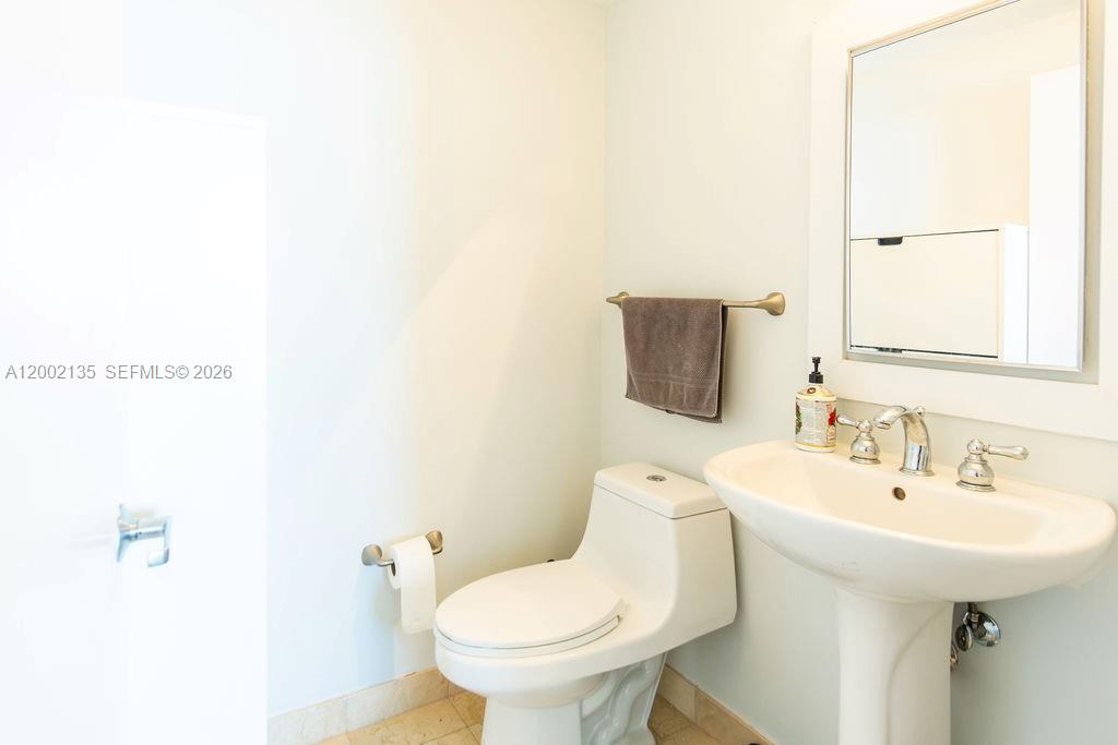 image Akoya Condo30