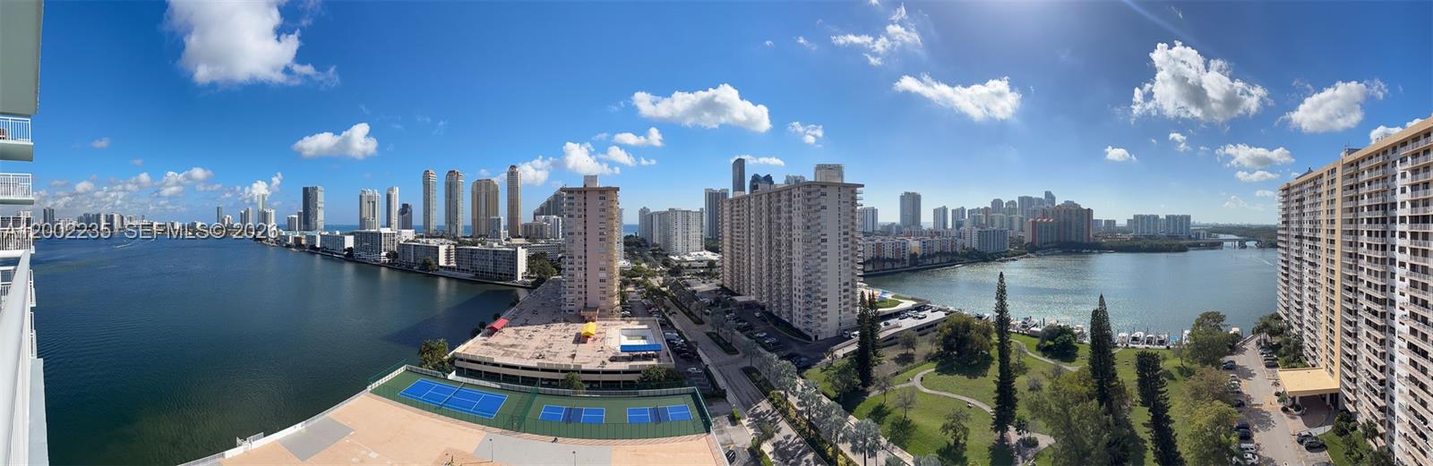 image Winston Towers 5003
