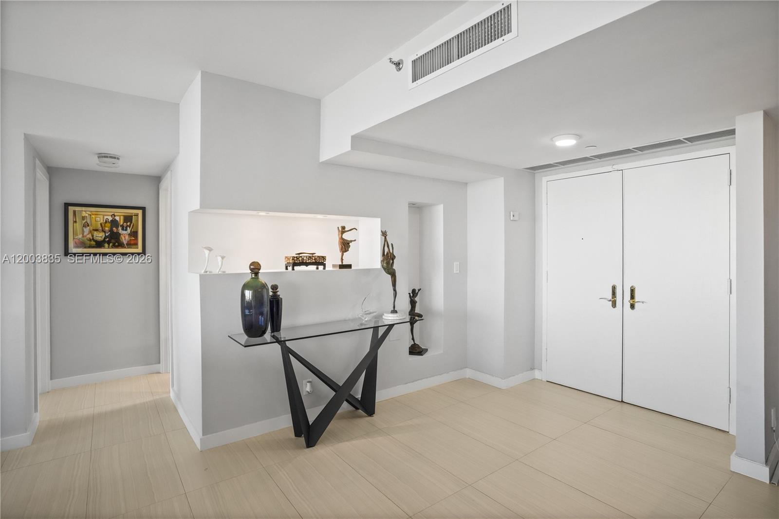 image Hamptons West13