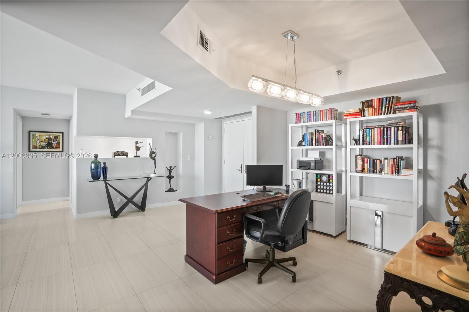 image Hamptons West14