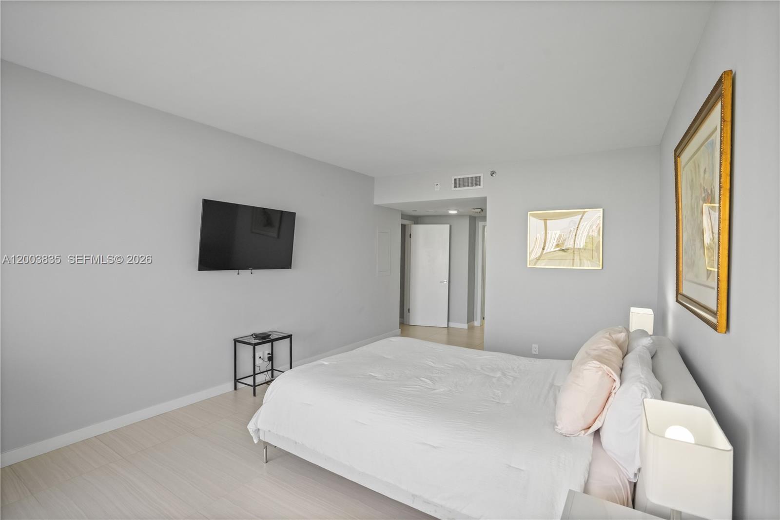 image Hamptons West27