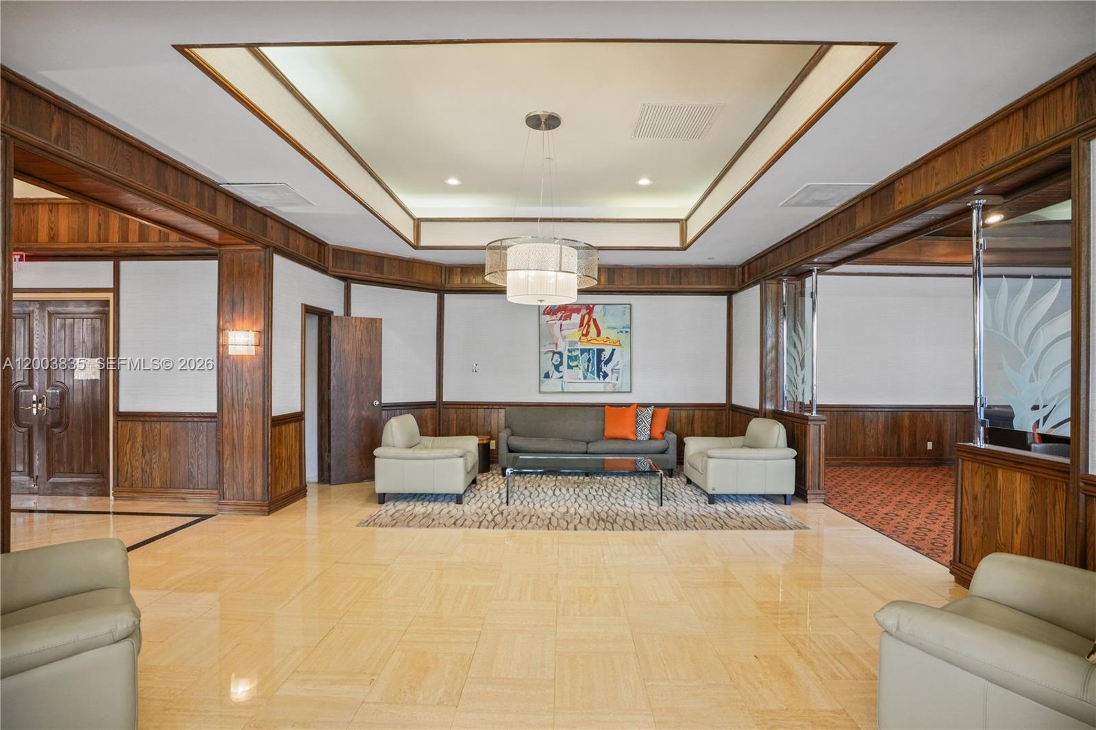 image Hamptons West50