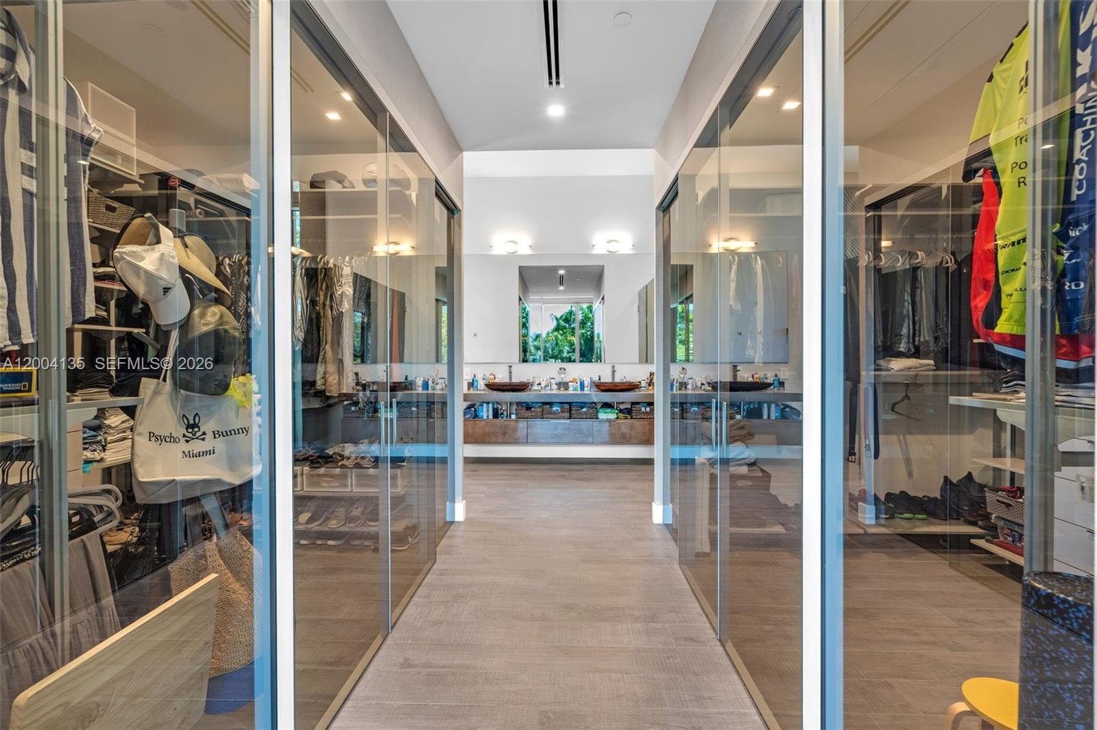 110 Reef Ln Key Biscayne, FL 33149