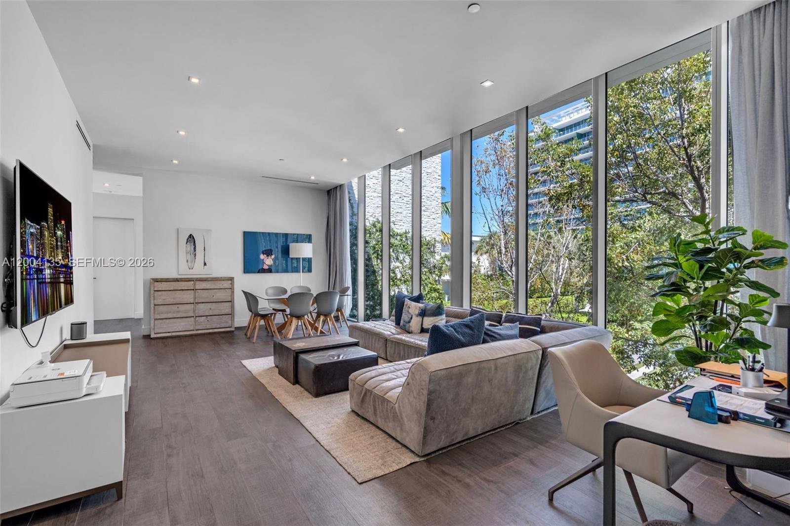 110 Reef Ln Key Biscayne, FL 33149