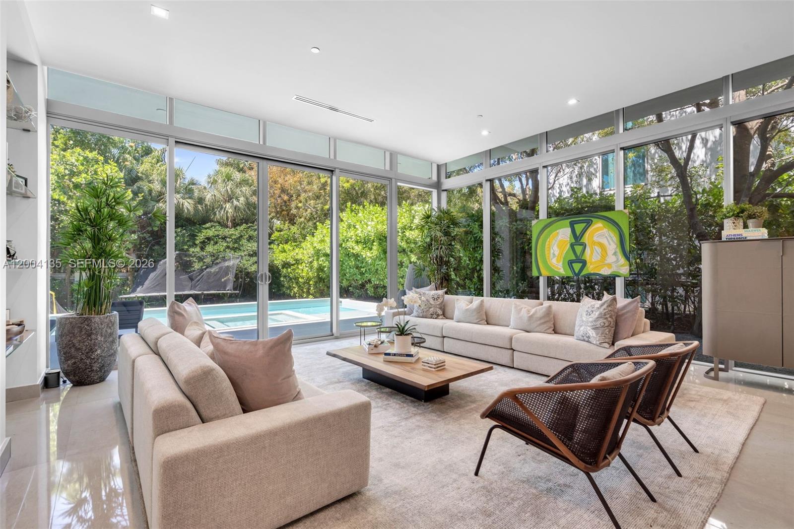 110 Reef Ln Key Biscayne, FL 33149