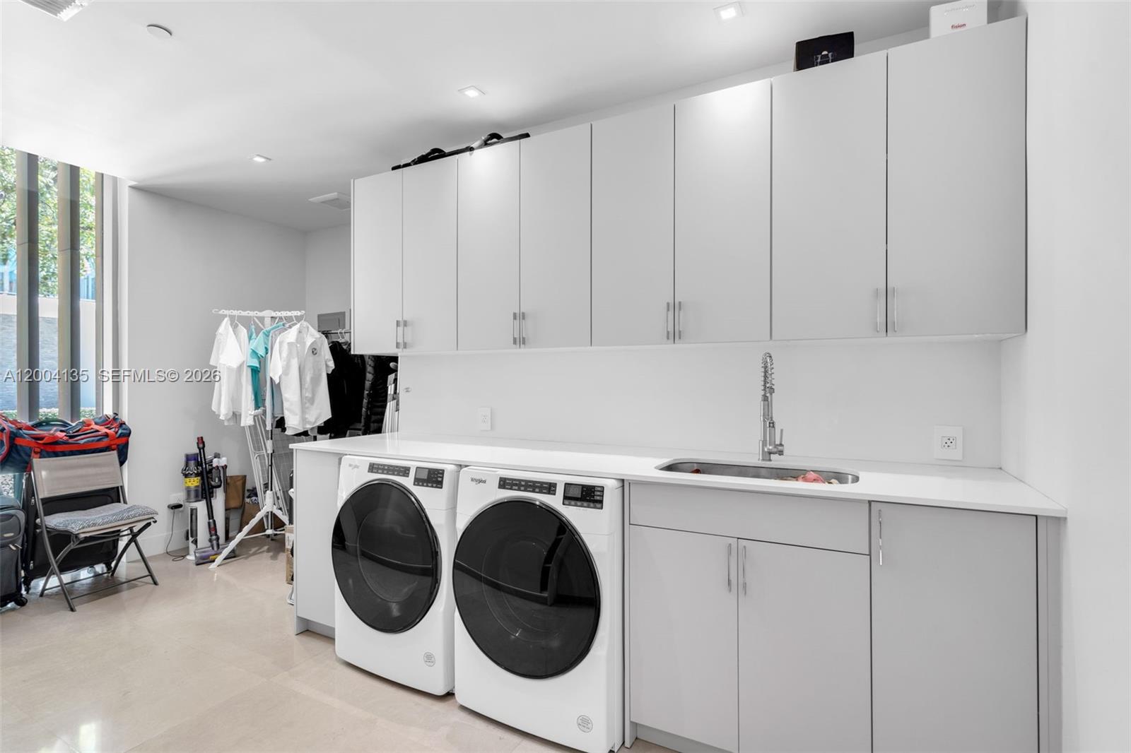 110 Reef Ln Key Biscayne, FL 33149