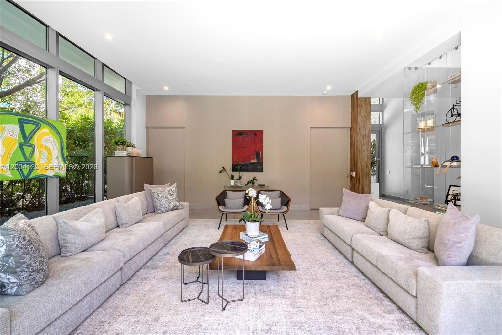 110 Reef Ln Key Biscayne, FL 33149