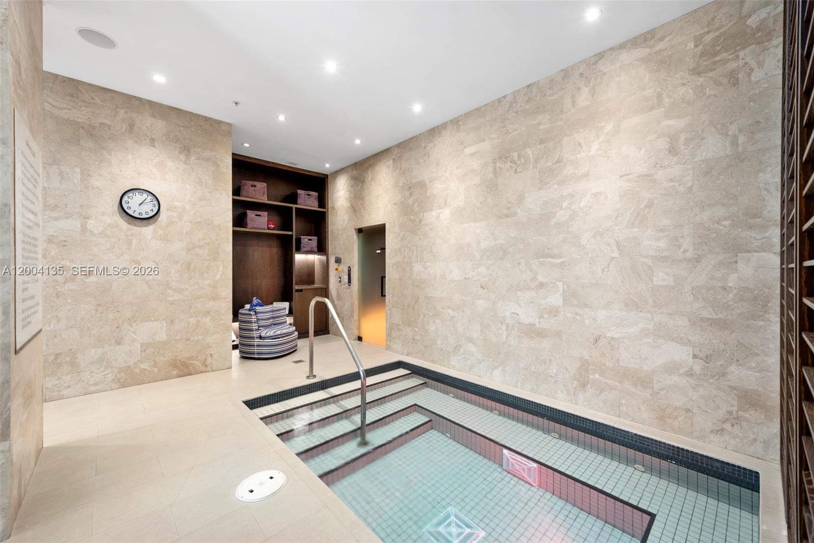 110 Reef Ln Key Biscayne, FL 33149