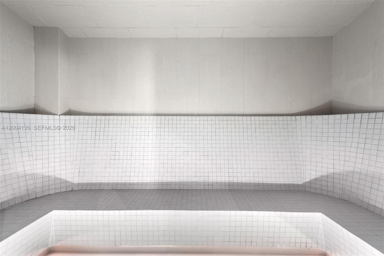 110 Reef Ln Key Biscayne, FL 33149