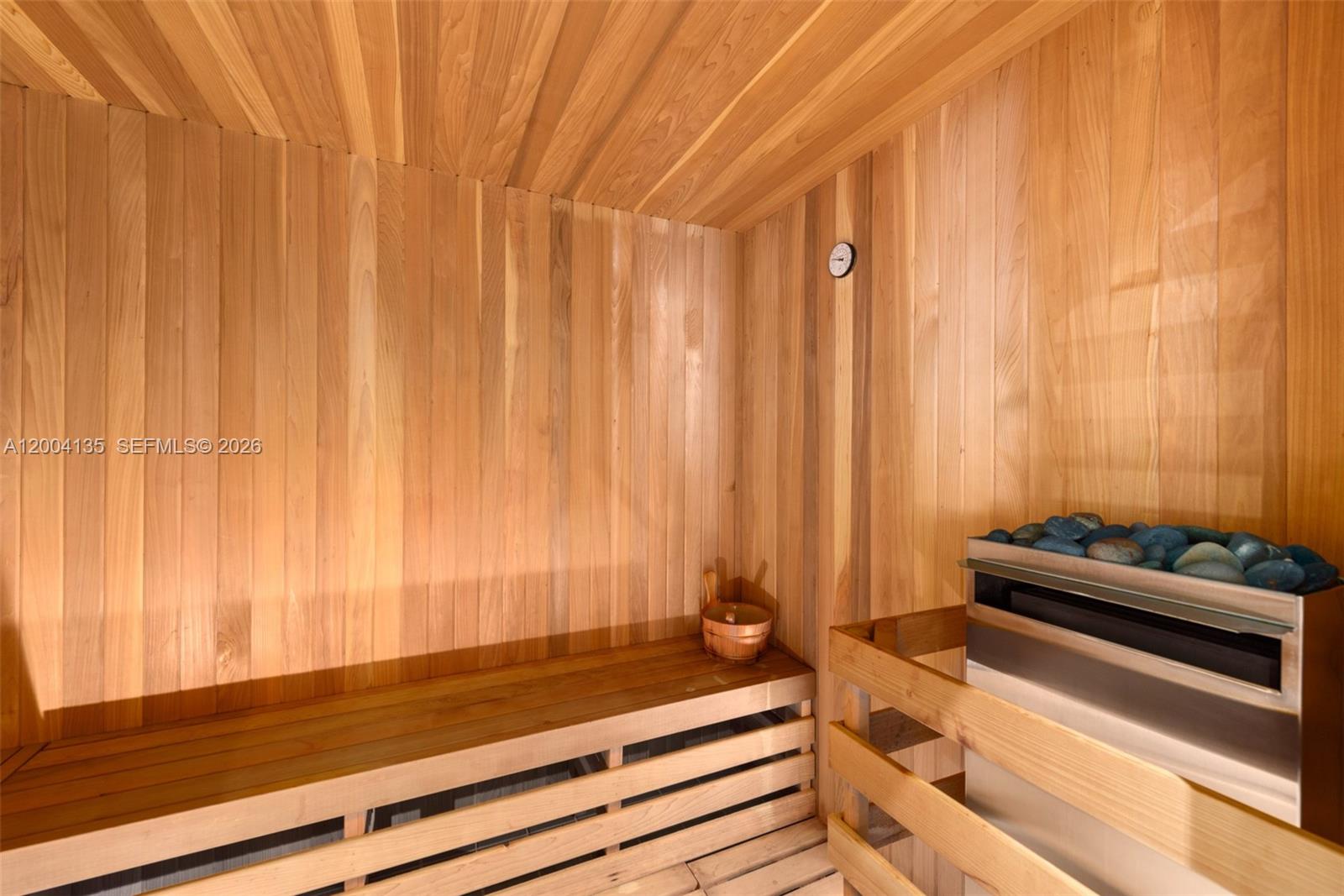 110 Reef Ln Key Biscayne, FL 33149