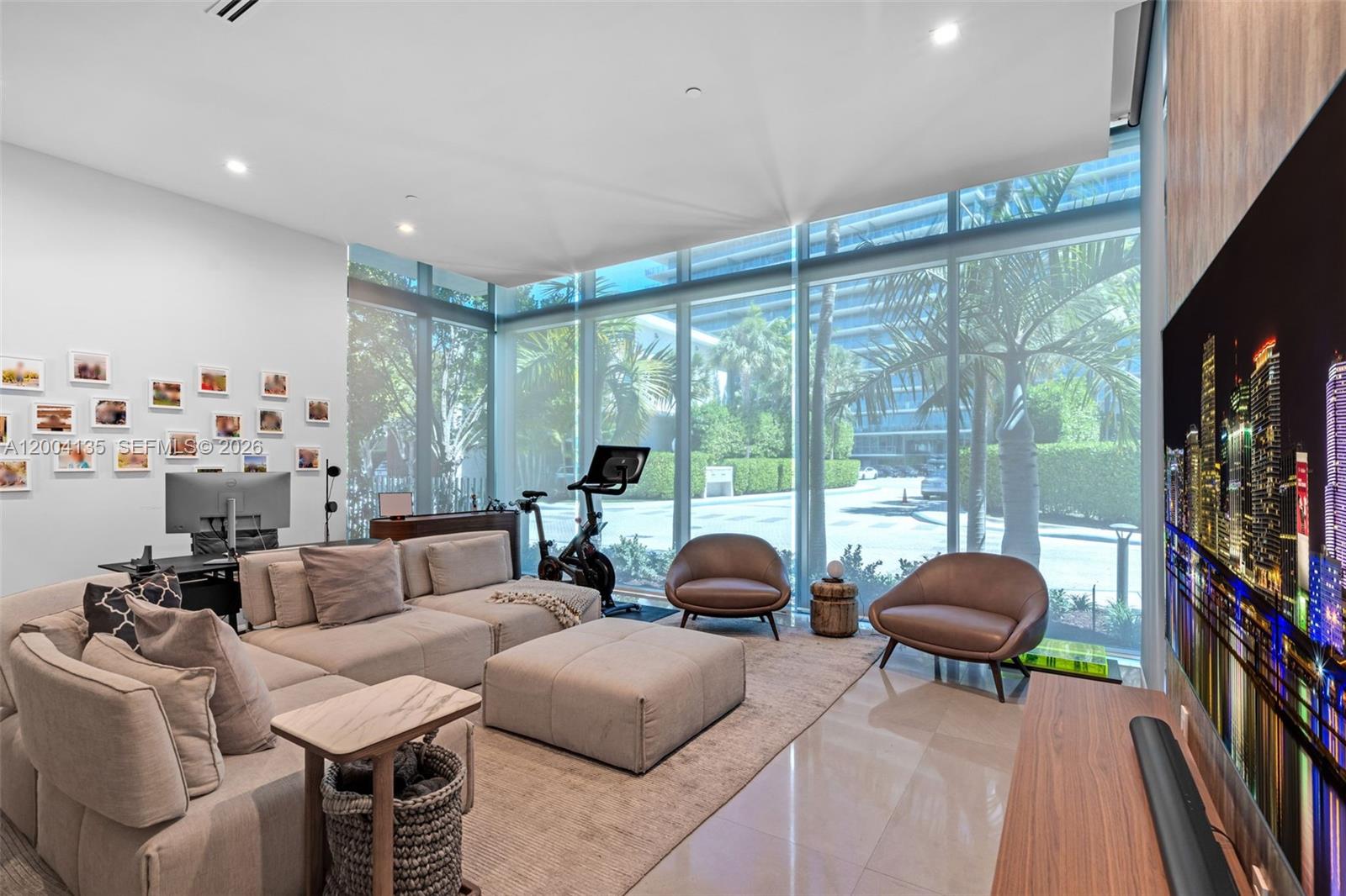 110 Reef Ln Key Biscayne, FL 33149