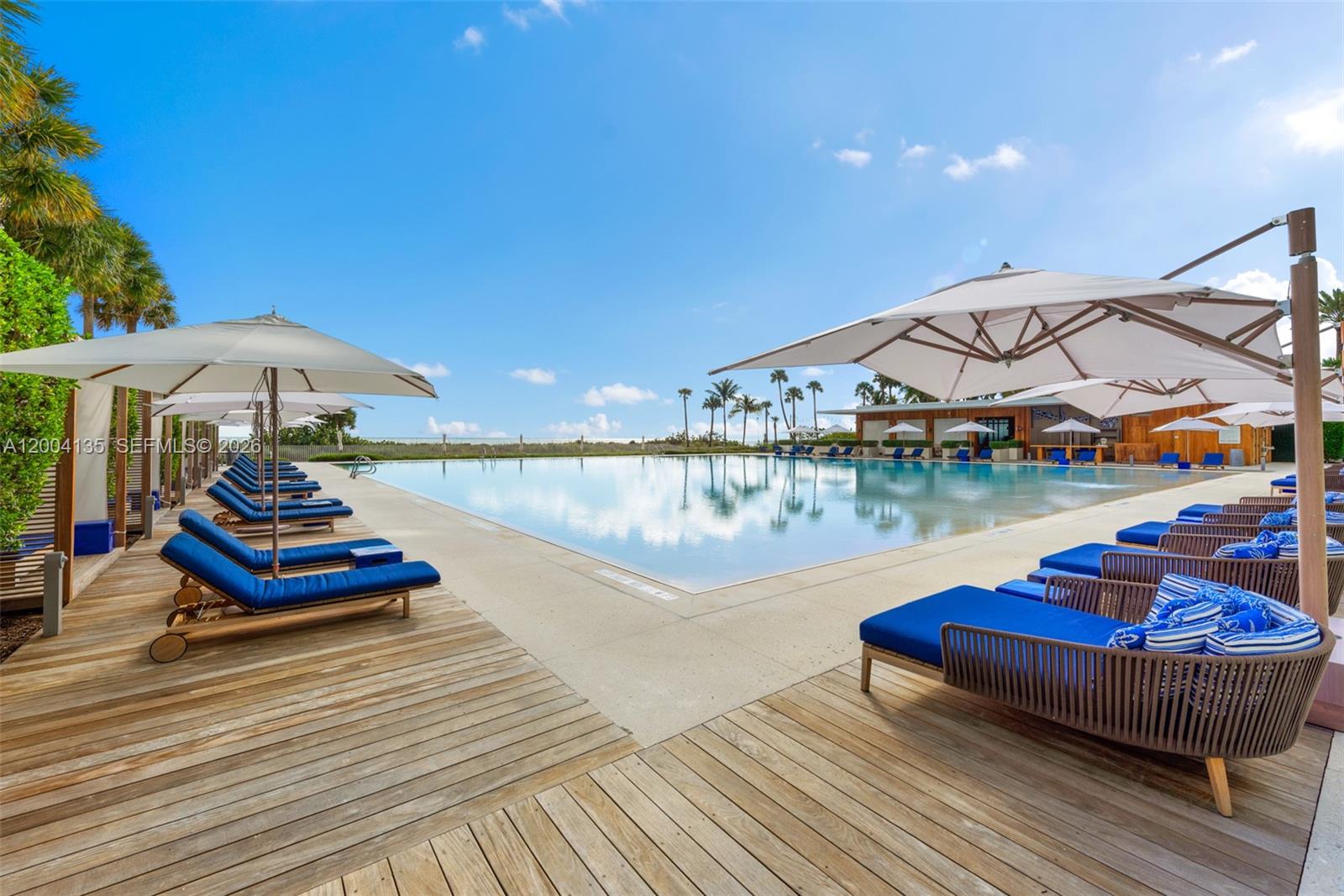 110 Reef Ln Key Biscayne, FL 33149