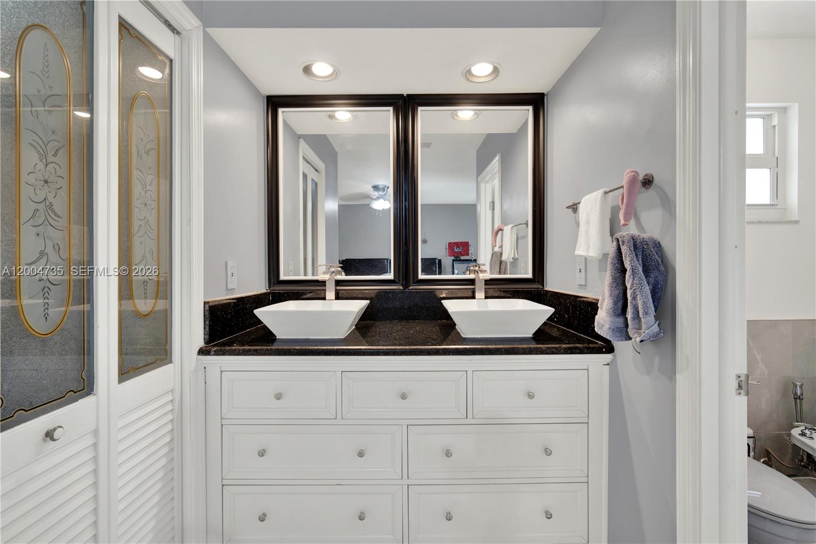 16070 SW 89th Ave Rd Palmetto Bay, FL 33157