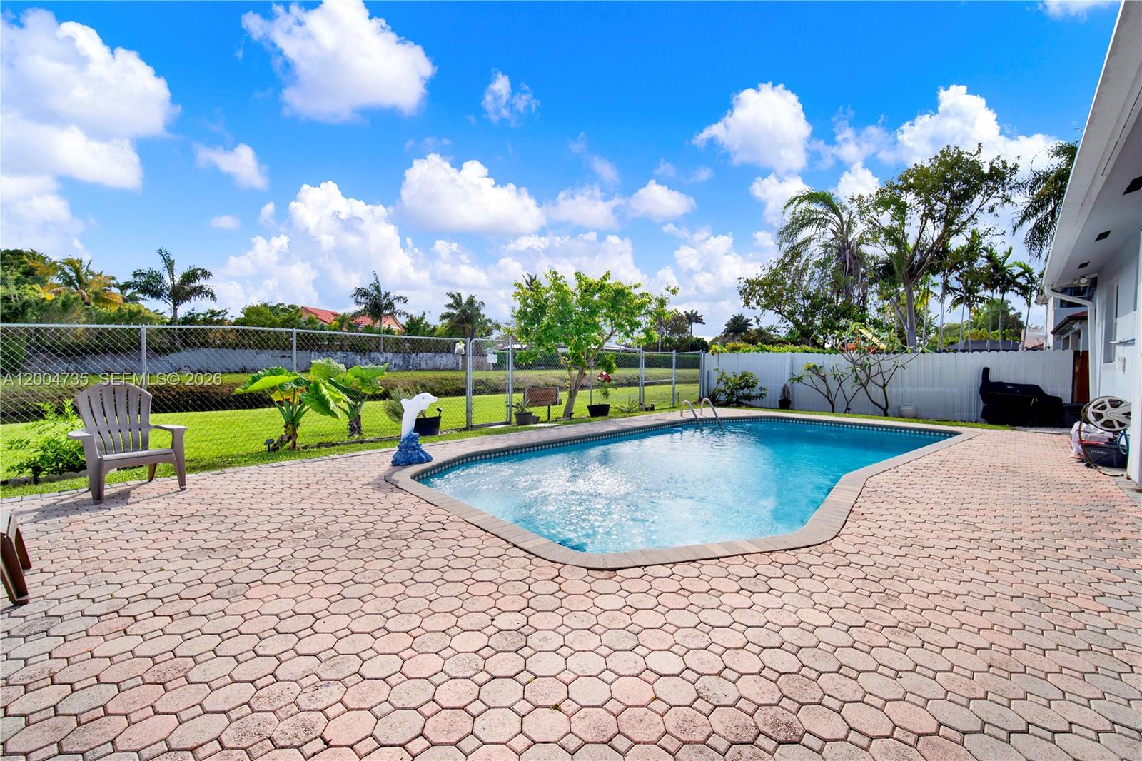 16070 SW 89th Ave Rd Palmetto Bay, FL 33157