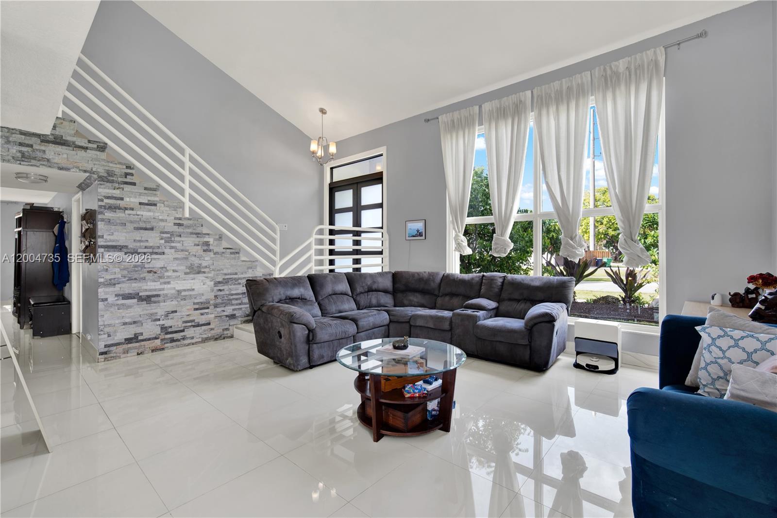 16070 SW 89th Ave Rd Palmetto Bay, FL 33157