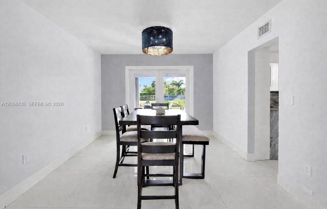 16070 SW 89th Ave Rd Palmetto Bay, FL 33157