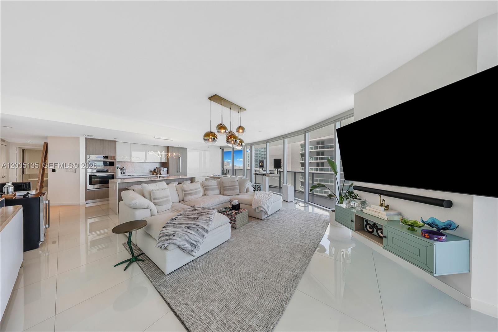 488 NE 18th St #3715 Miami, FL 33132