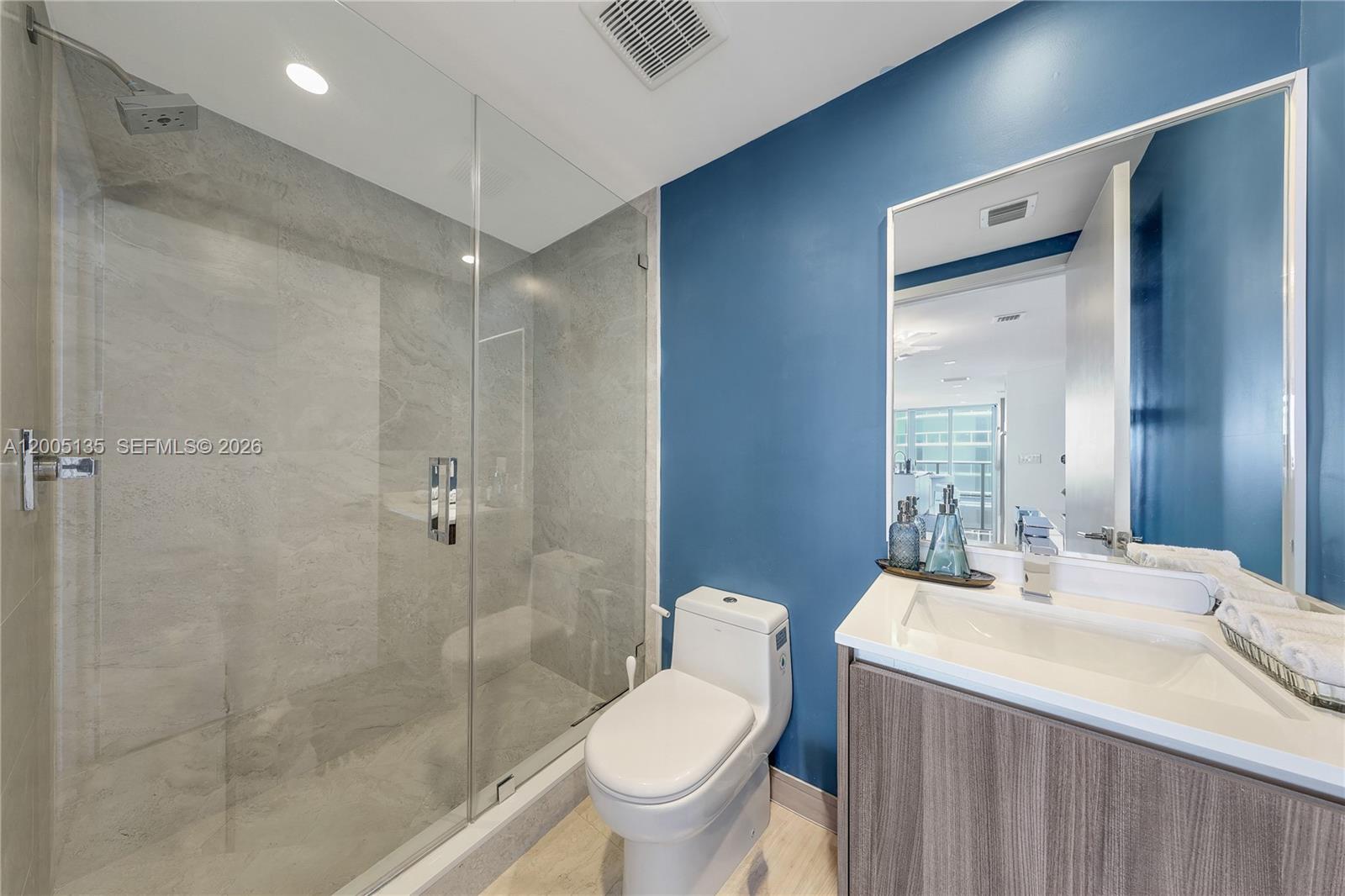 488 NE 18th St #3715 Miami, FL 33132