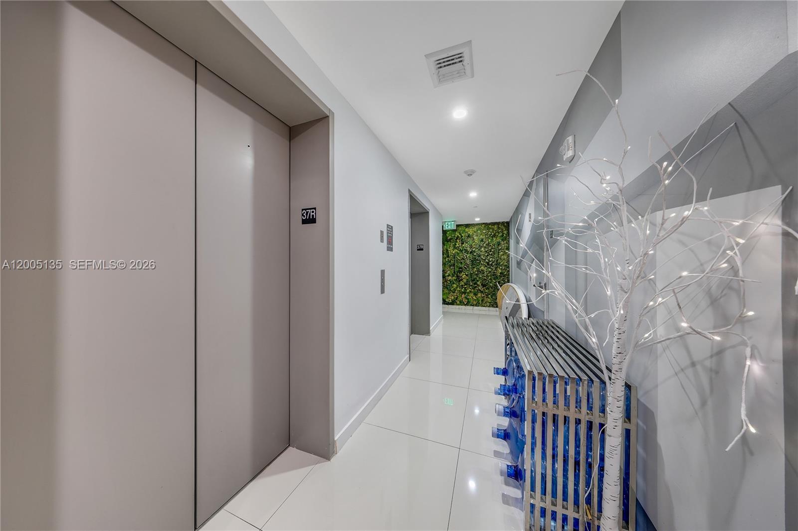 488 NE 18th St #3715 Miami, FL 33132