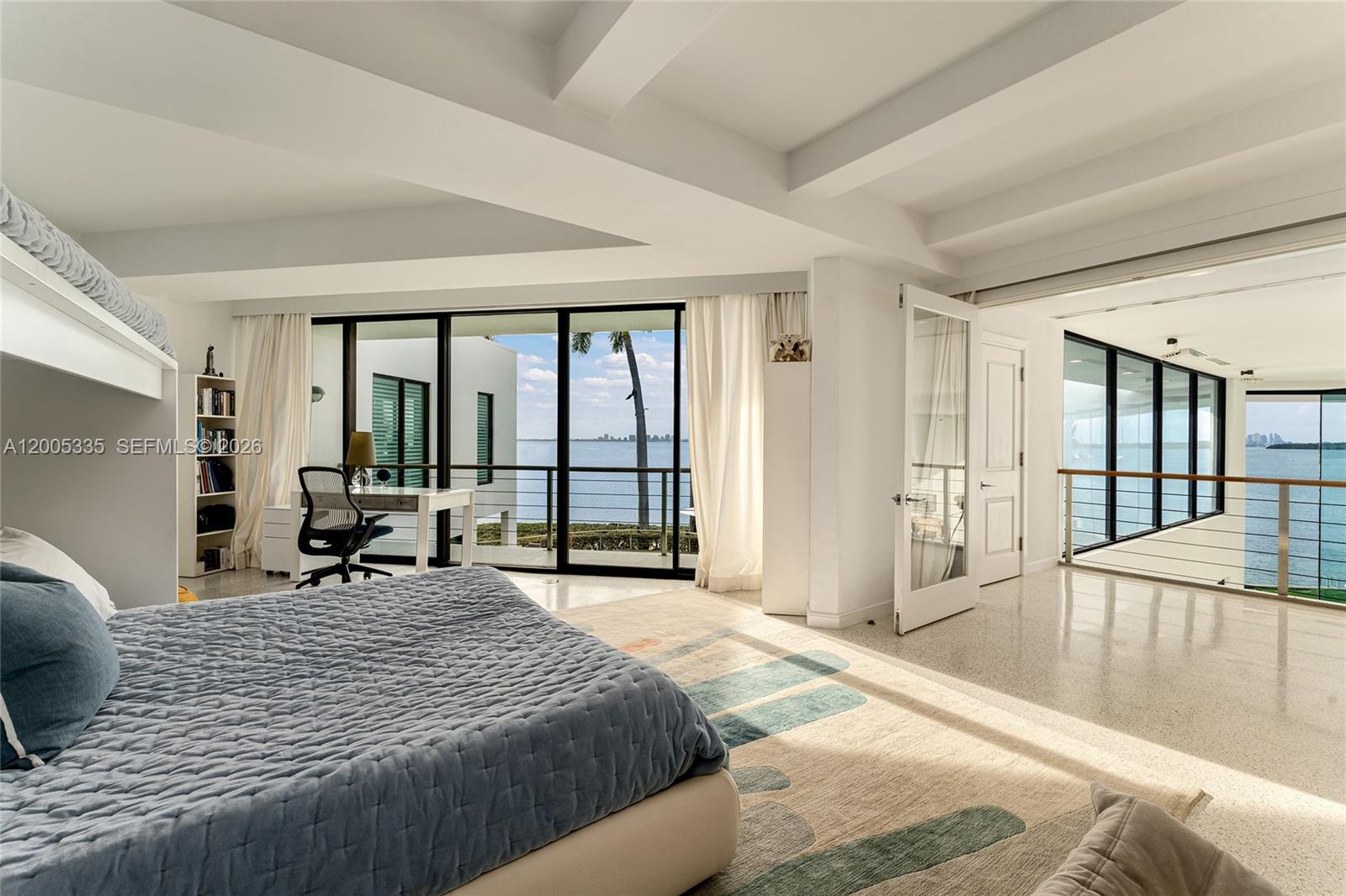 485 W Matheson Dr Key Biscayne, FL 33149