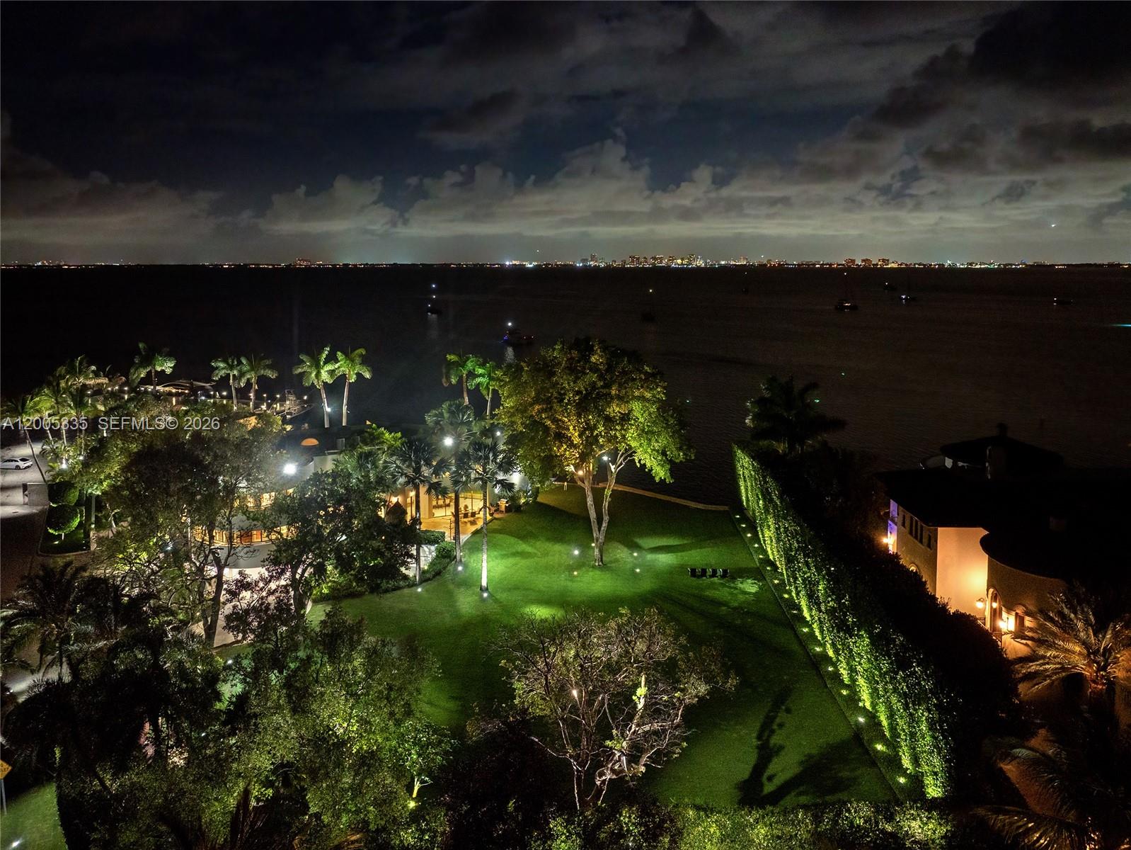 485 W Matheson Dr Key Biscayne, FL 33149
