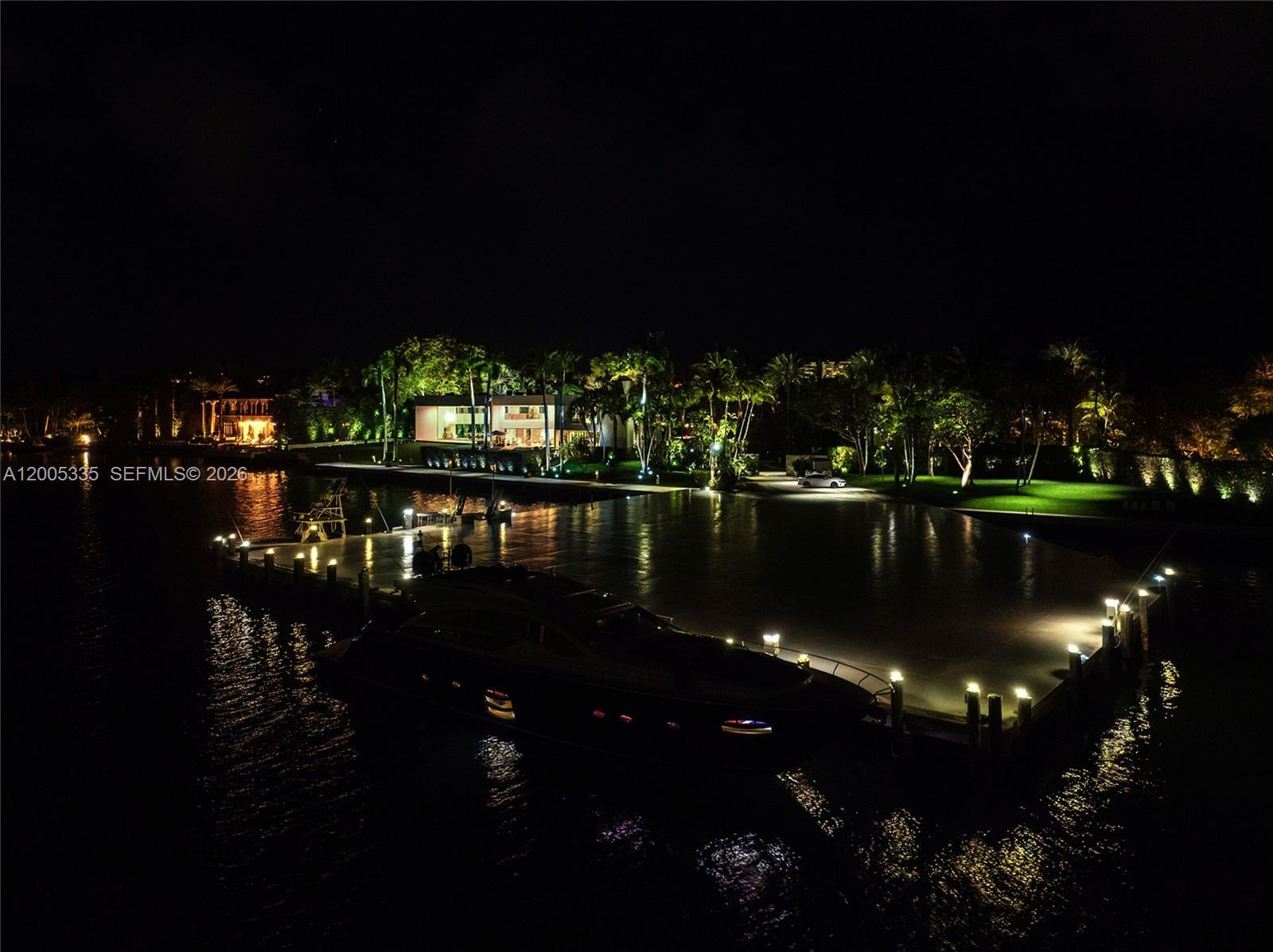 485 W Matheson Dr Key Biscayne, FL 33149