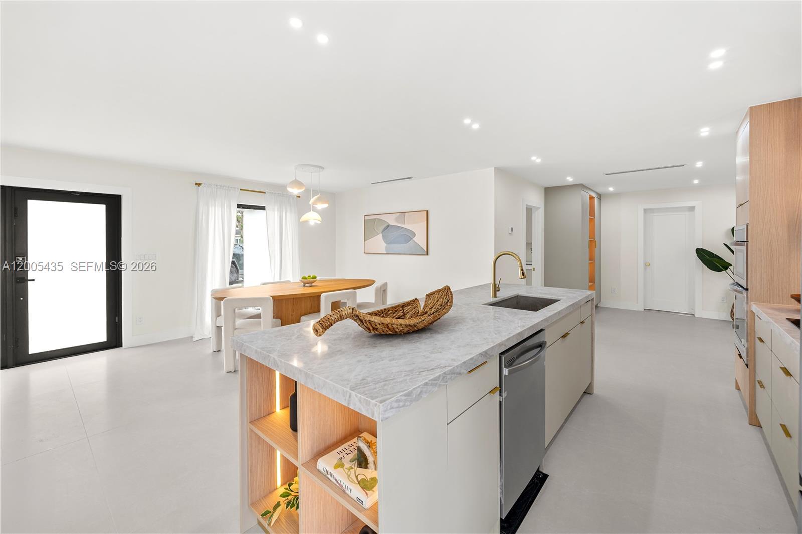 9261 SW 80th Ter Miami, FL 33173