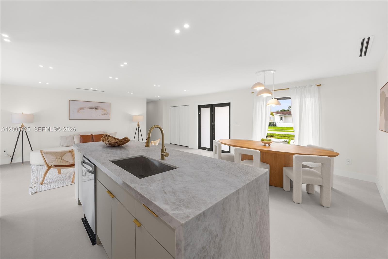 9261 SW 80th Ter Miami, FL 33173