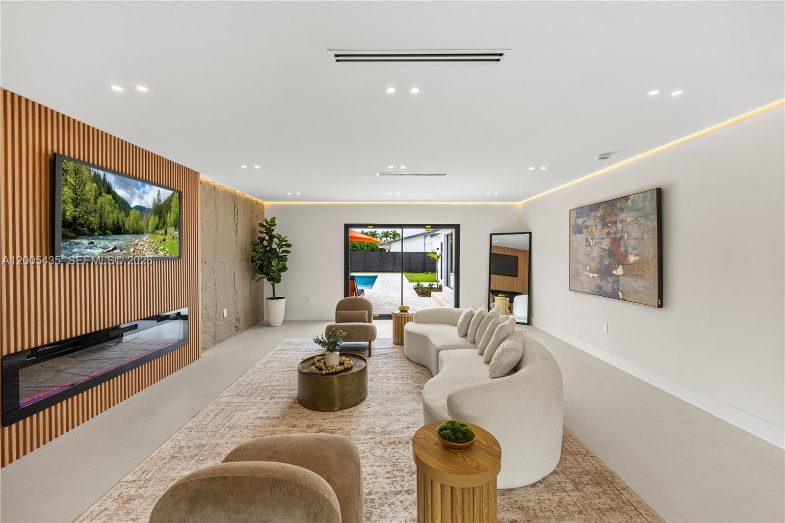 9261 SW 80th Ter Miami, FL 33173