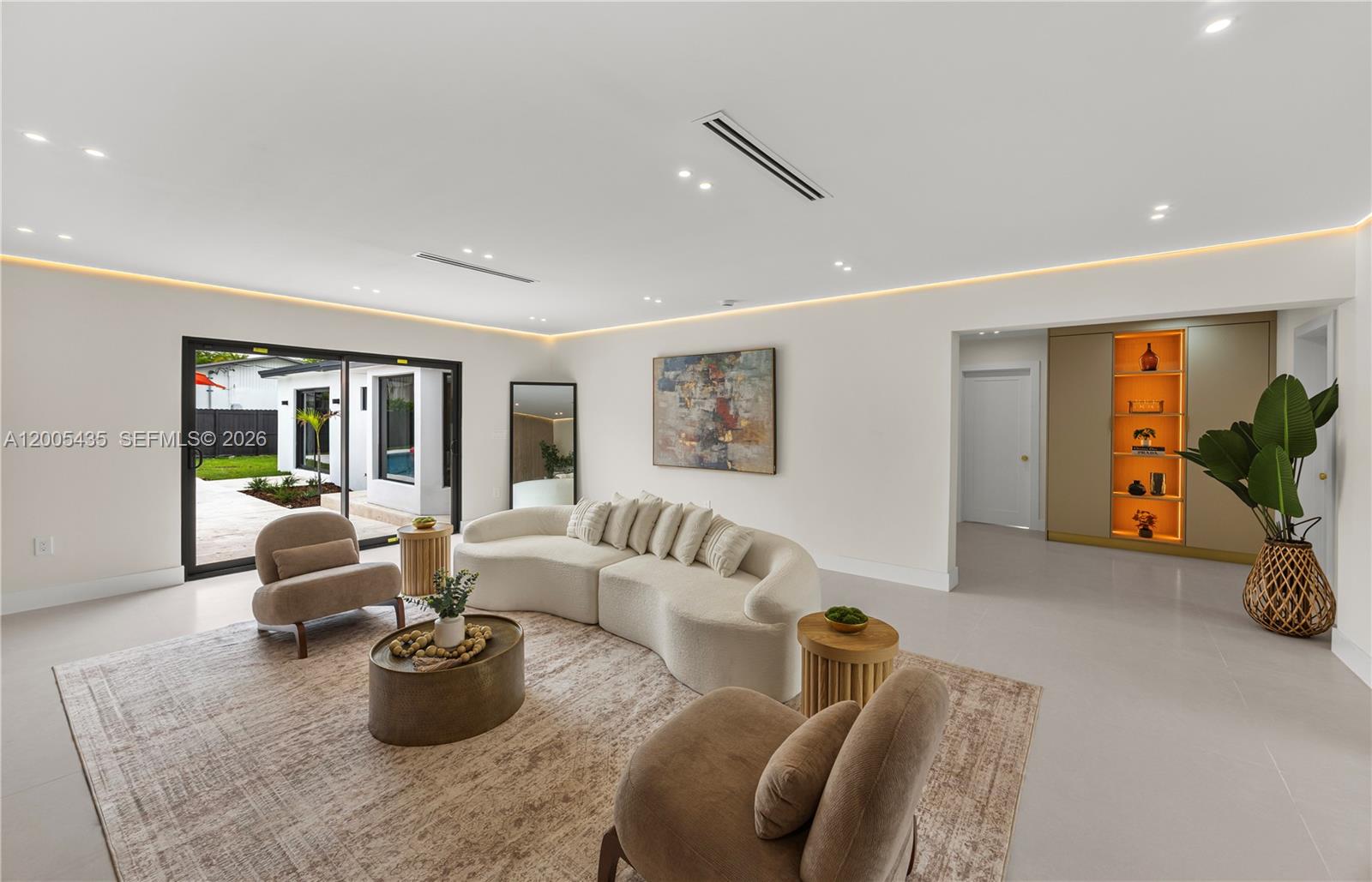 9261 SW 80th Ter Miami, FL 33173