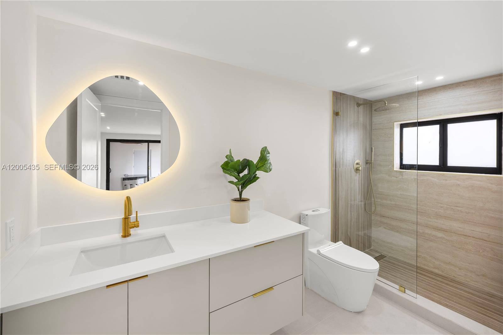 9261 SW 80th Ter Miami, FL 33173