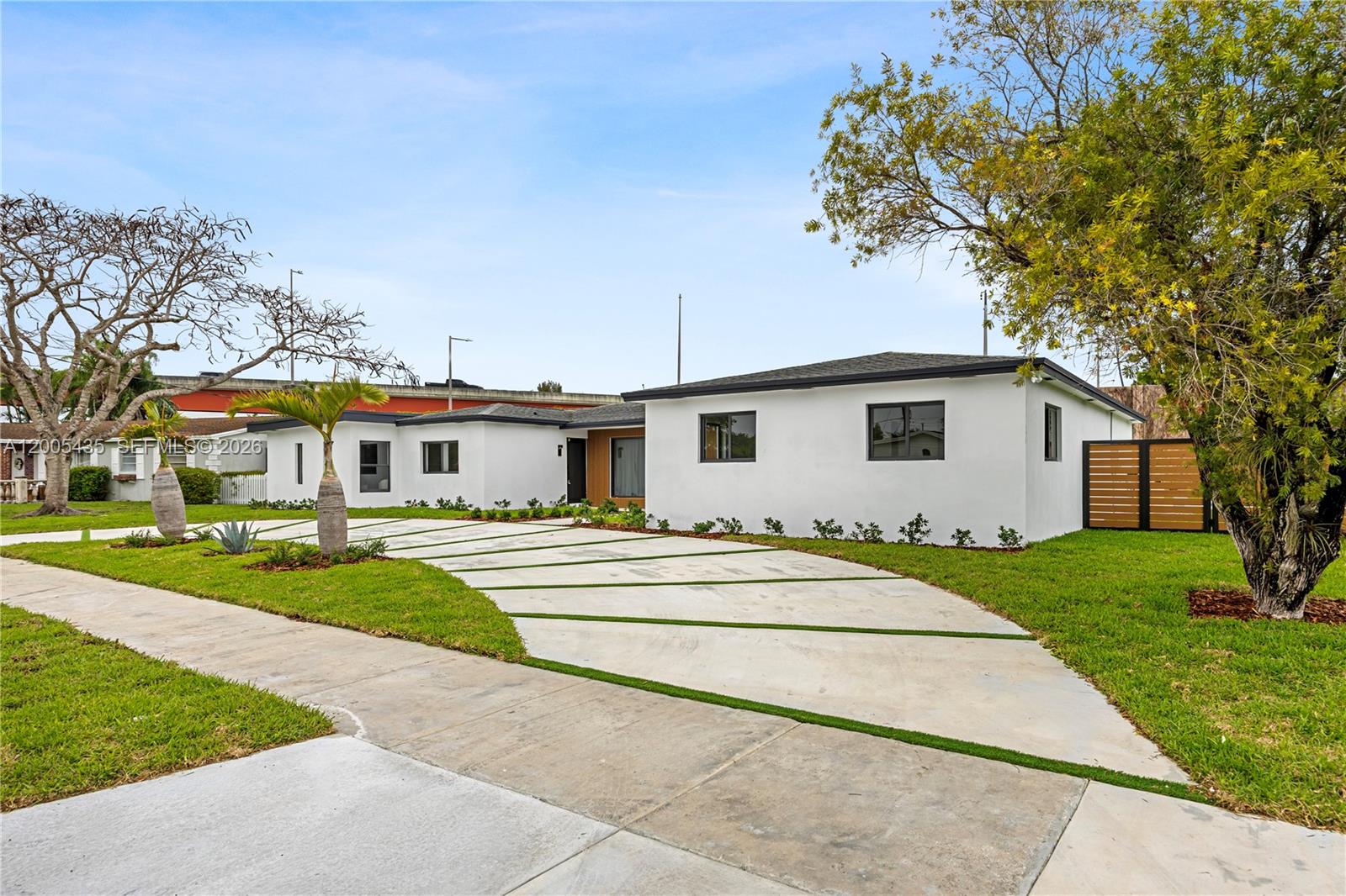 9261 SW 80th Ter Miami, FL 33173