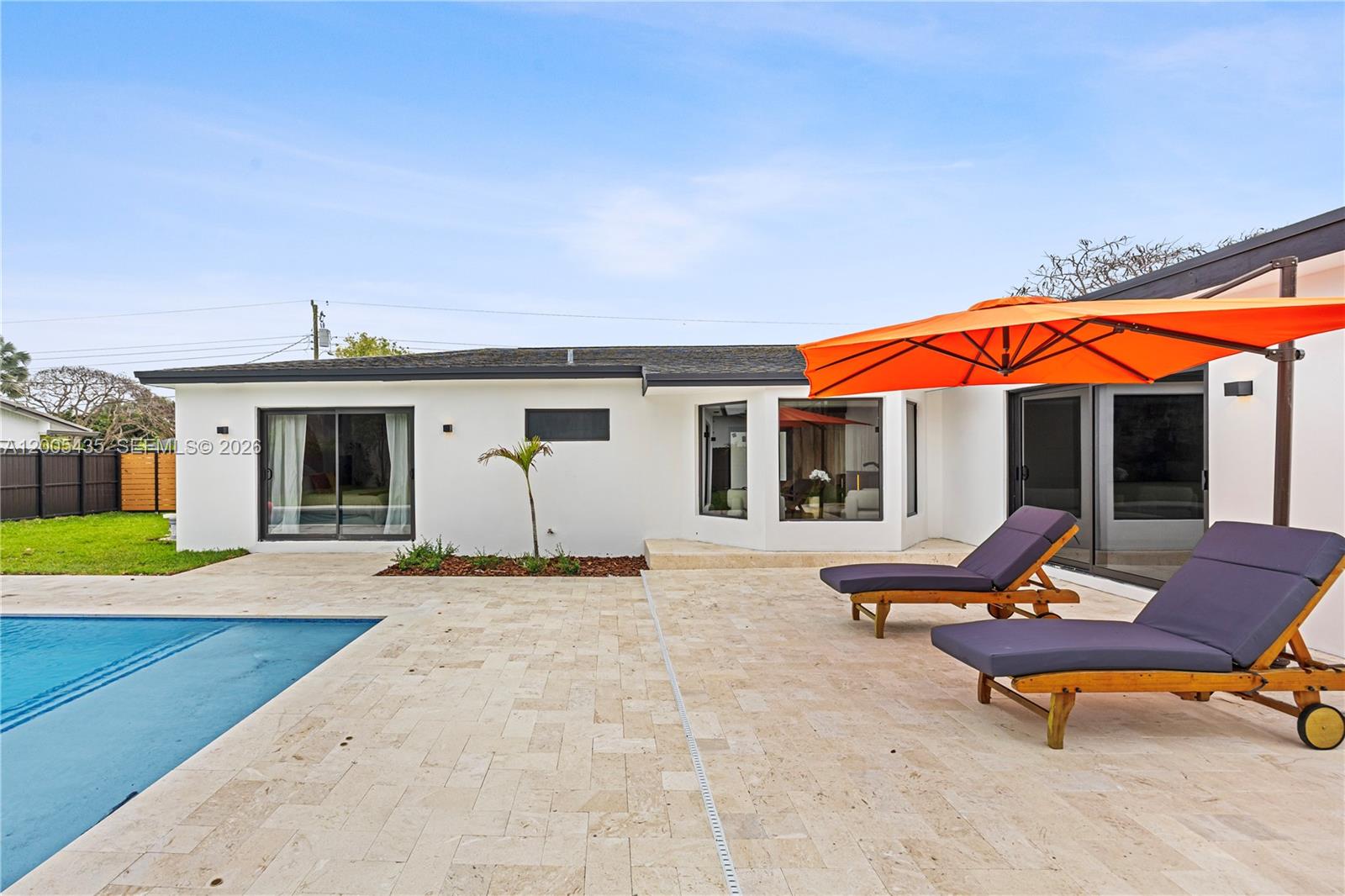 9261 SW 80th Ter Miami, FL 33173